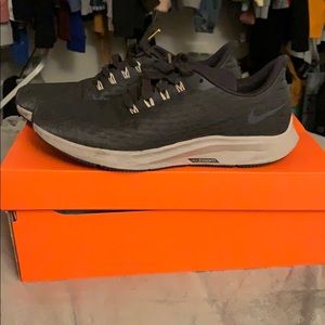 Nike Air Zoom Pegasus 35 Premium